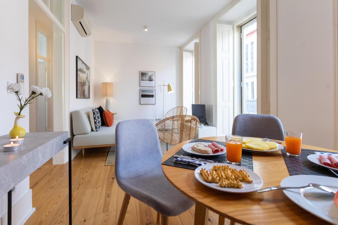 Santa Catarina Apartments By Les Deux Mariettes ลิสบอน ภายนอก รูปภาพ