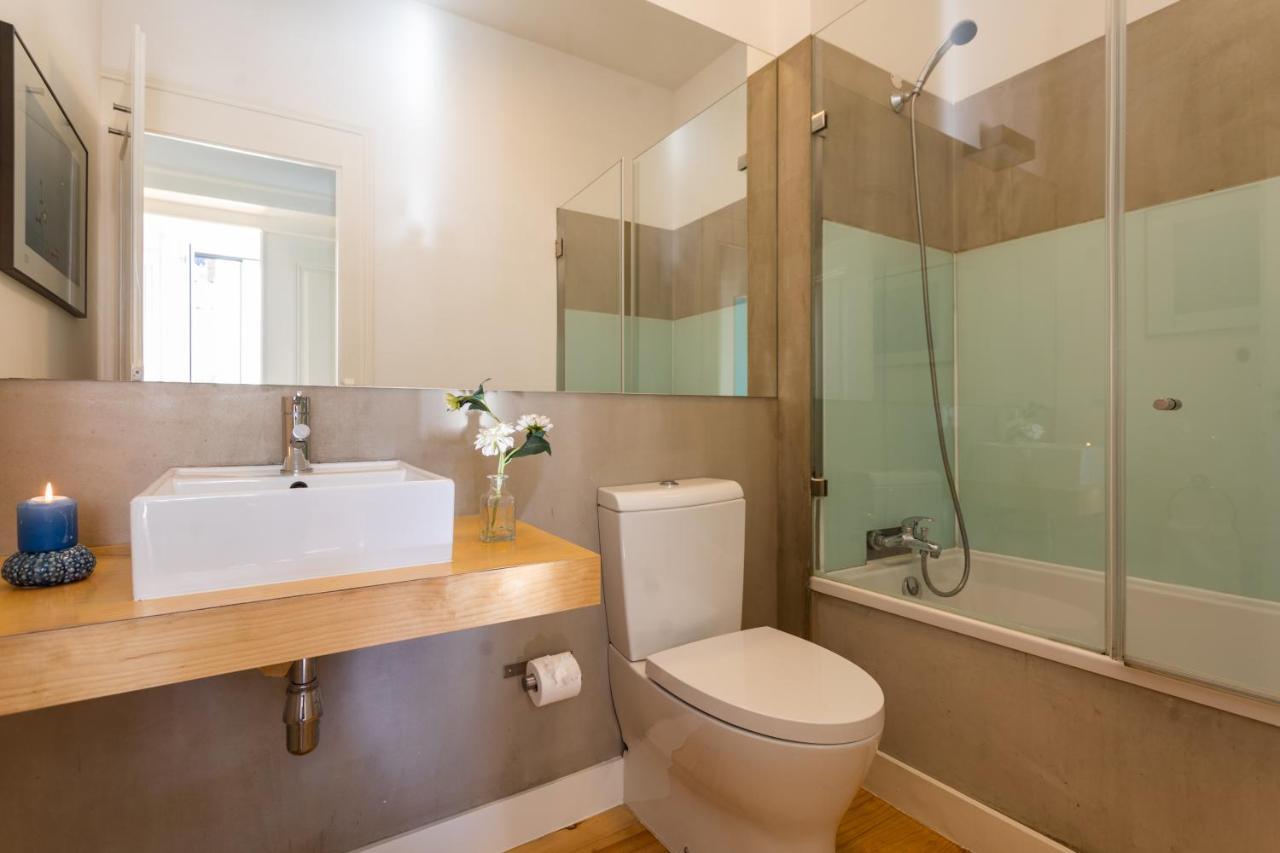 Santa Catarina Apartments By Les Deux Mariettes ลิสบอน ภายนอก รูปภาพ