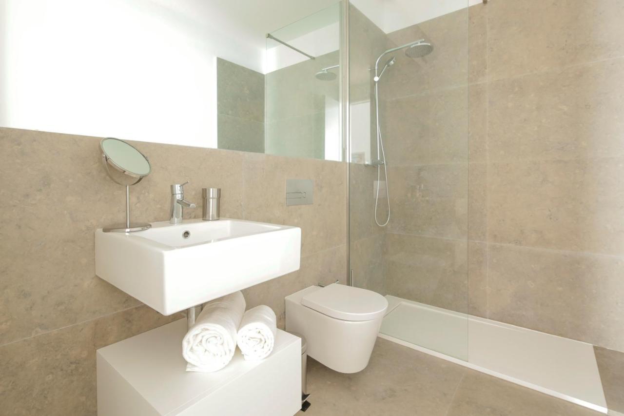 Santa Catarina Apartments By Les Deux Mariettes ลิสบอน ภายนอก รูปภาพ