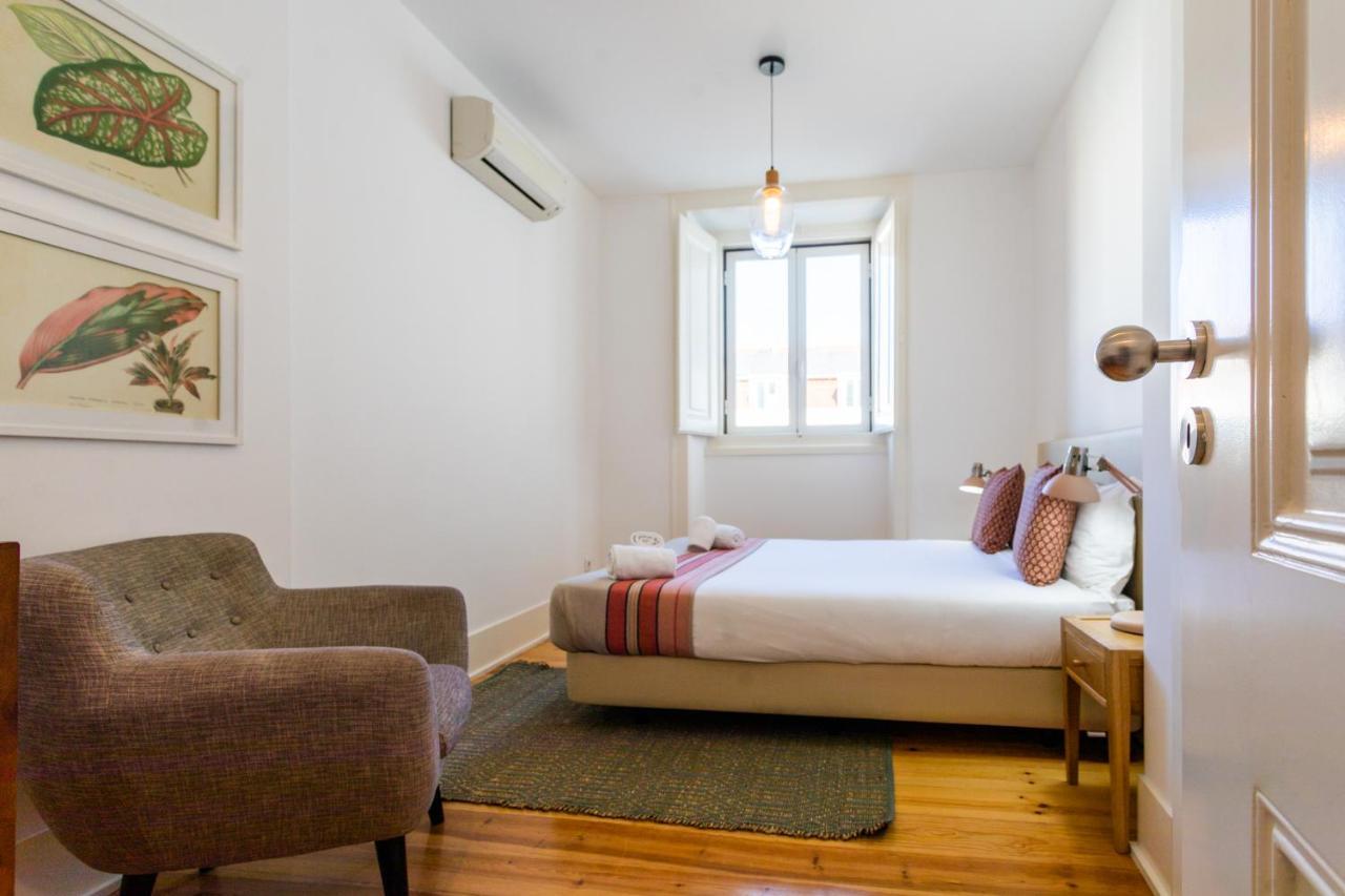 Santa Catarina Apartments By Les Deux Mariettes ลิสบอน ภายนอก รูปภาพ